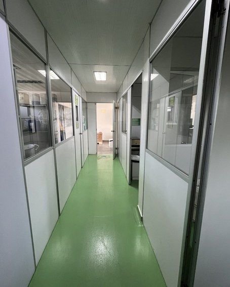 Corredor das salas de produção